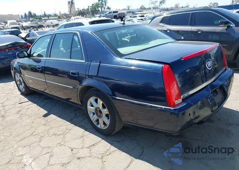 2006 Cadillac Dts Standard from USA, damaged, VIN 1G6KD57YX6U110564